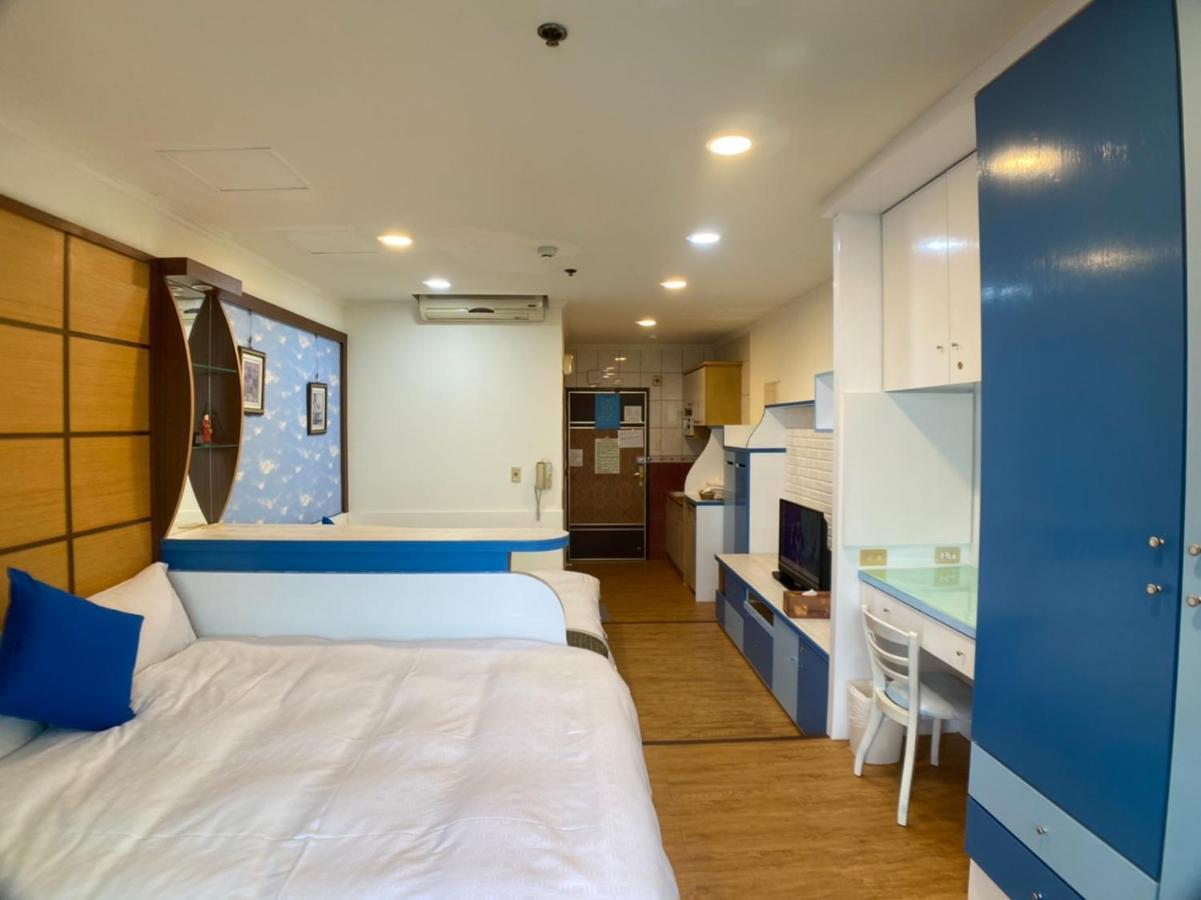 Ct Theme Suite Kaohsiung Exterior foto